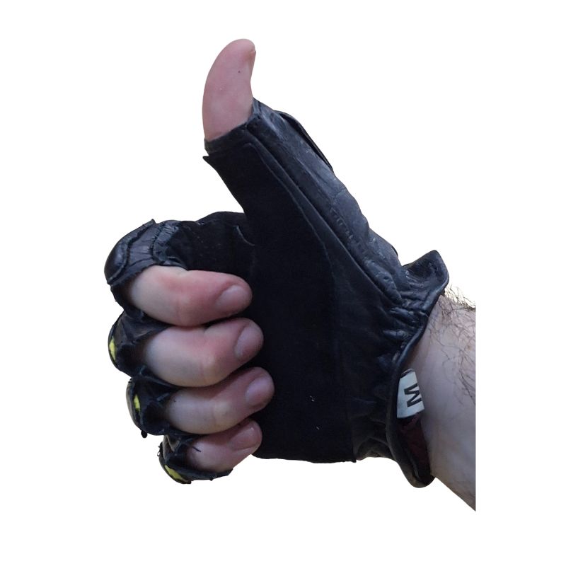 epixeirisiaka-gantia-me-kommena-daxtyla-anti-riot-super-mat-eumar