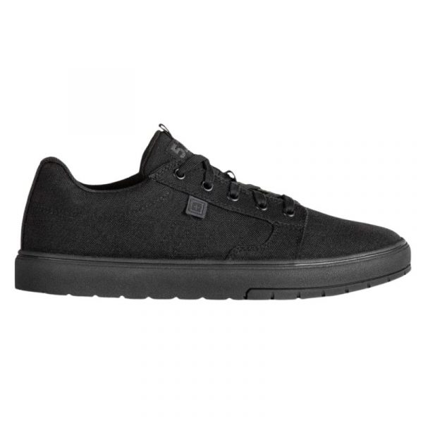 511-papoutsia-foley-low-triple-black-12476