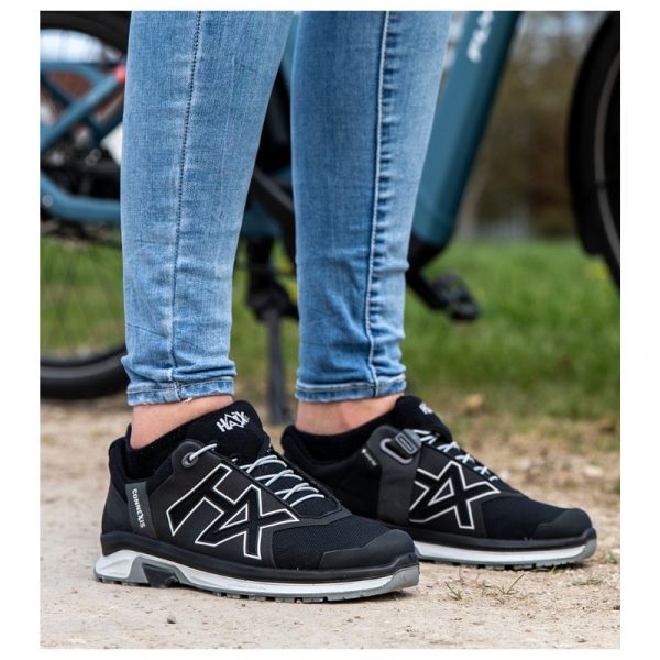 gynaikeia-papoutsia-pezoporias-haix-connexis-go-2-gtx-ws-low-black-silver-360027