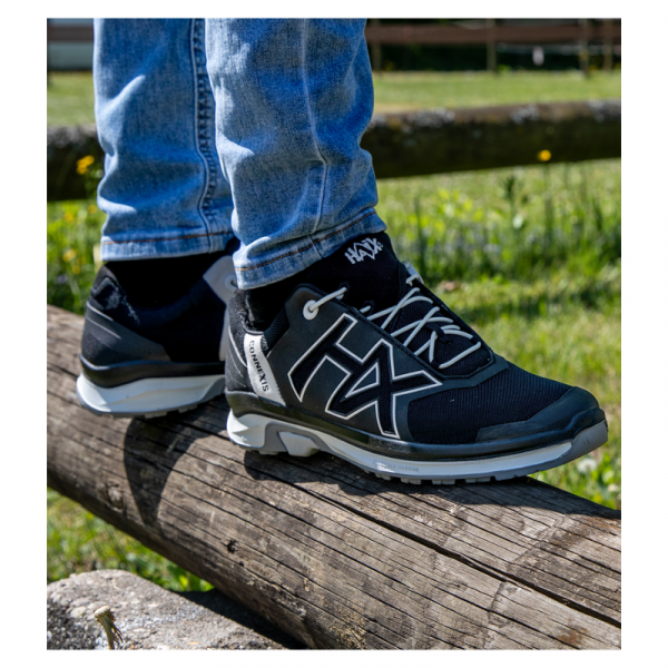 papoutsia-pezoporeias-haix-connexis-air-20-low-black-silver-360033