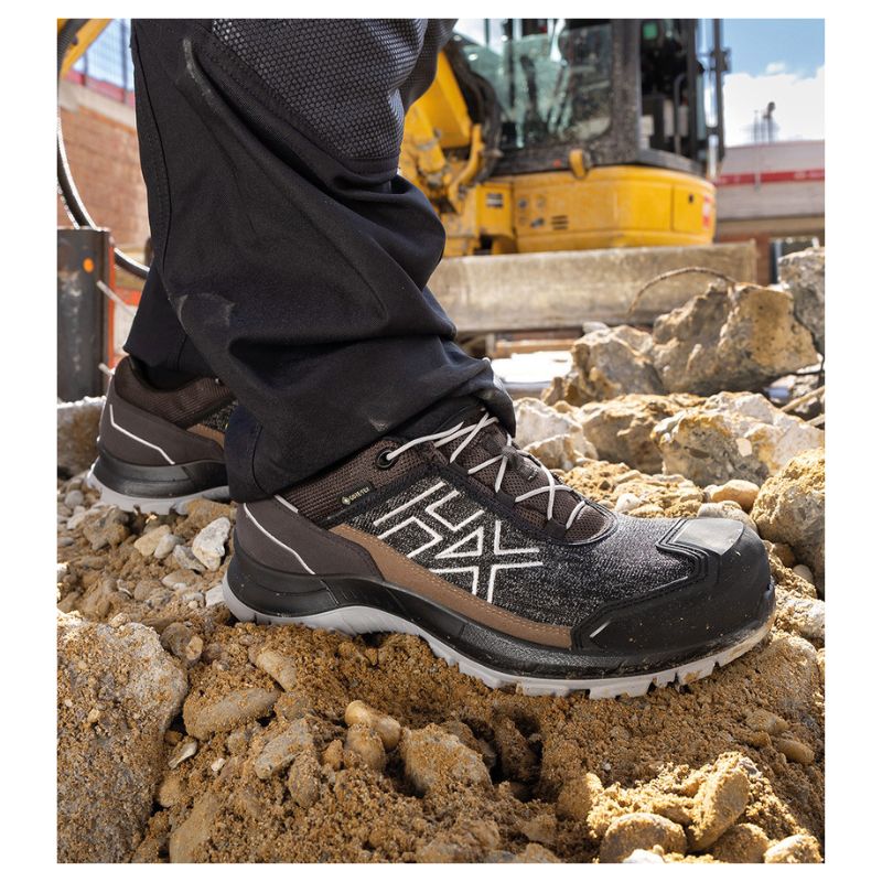 papoutsia-asfaleias-haix-black-eagle-safety-400-c-gtx-brown