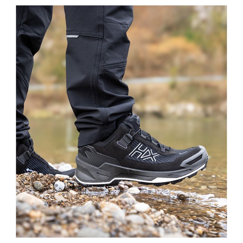 papoutsia-pezoporias-haix-black-eagle-evo-adventure-gtx-low-black-silver
